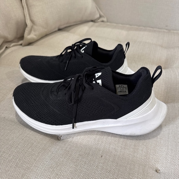 APL techloom dream running shoes. US11.5 - Picture 1 of 3